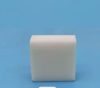 صابون حليب الماعز المرطب والمبيض - Image 3